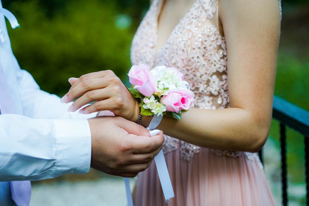 prom corsage