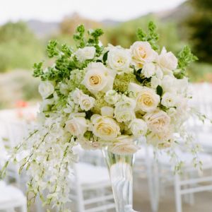 Modern Wedding Flowers.jpg