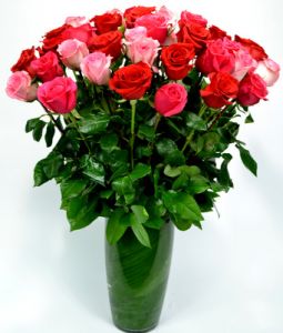 Exquisite 36 Assorted Pink and Red Roses 